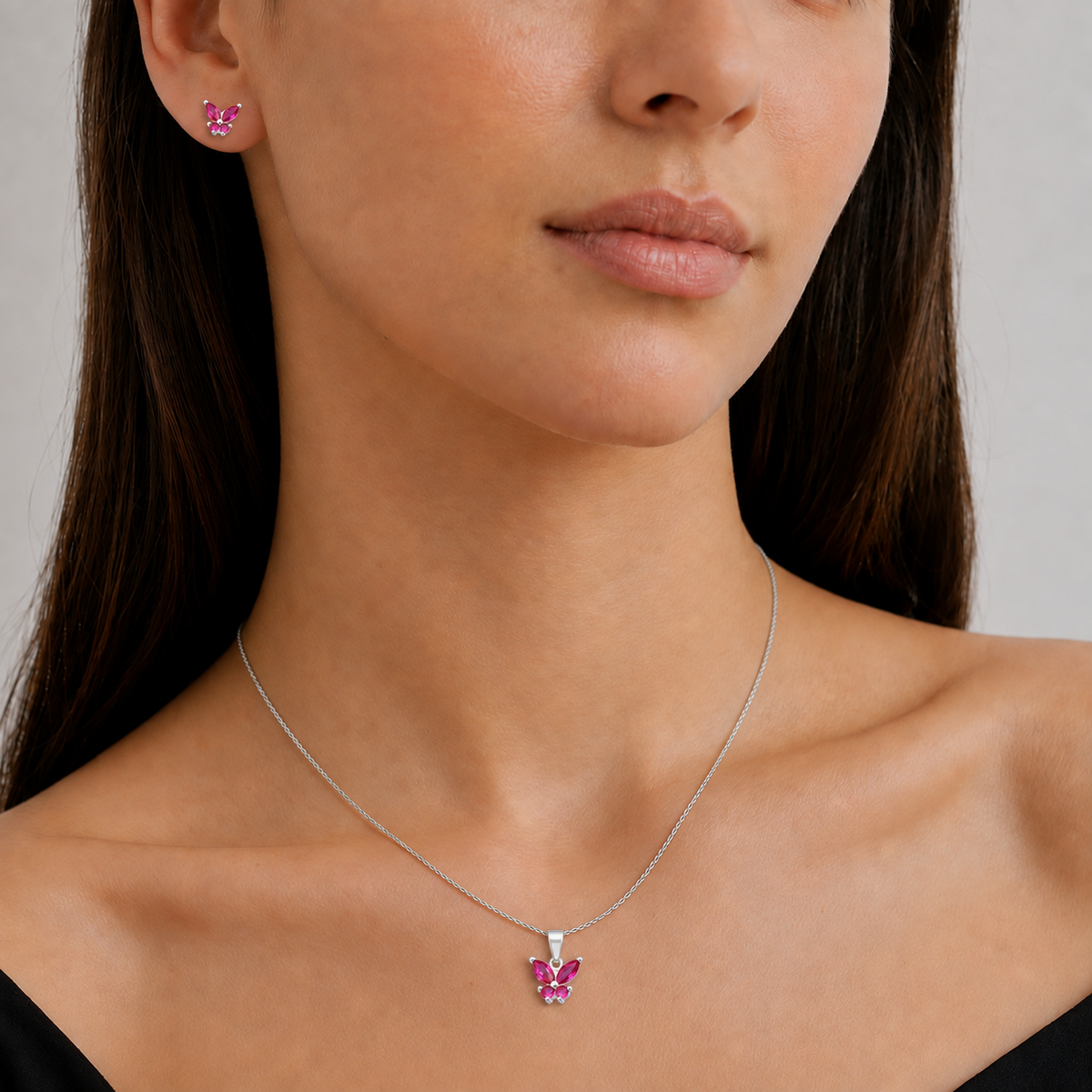 Set Regalo Mariposa Rubí en Plata 925 con Rosas Eternas